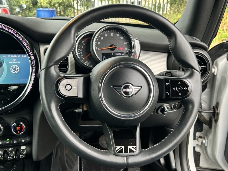 Used MINI Convertible 2022 for sale - 76980827: Photo 5