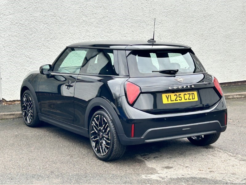 Used MINI Cooper 2025 for sale - 77435244: Photo 2