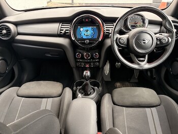 Used MINI Hatch 2019 for sale - 78775638: Photo