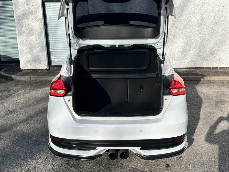 Used Ford Focus 2017 for sale - 77844769: Photo 14