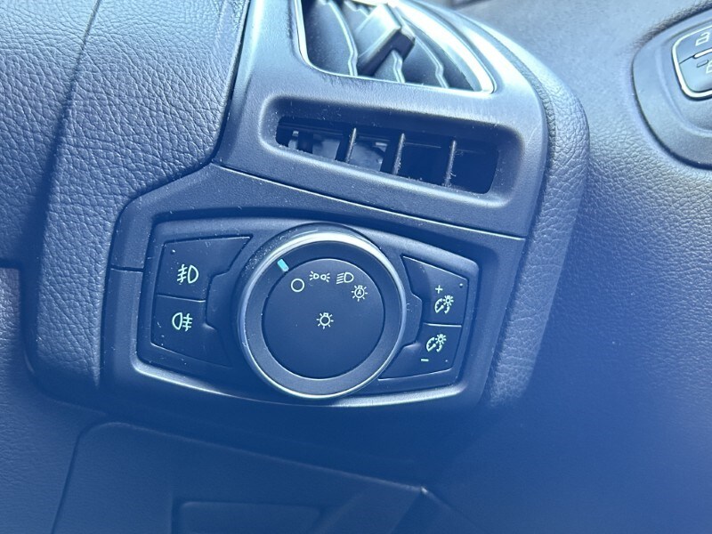 Used Ford Focus 2017 for sale - 77844769: Photo 26