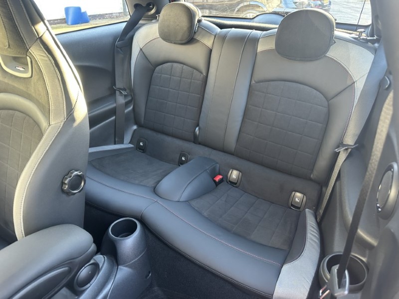 Used MINI Hatch 2023 for sale - 76982310: Photo 11