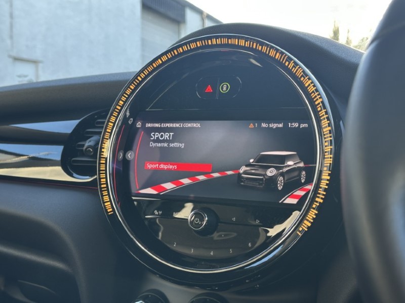 Used MINI Hatch 2023 for sale - 76982310: Photo 17