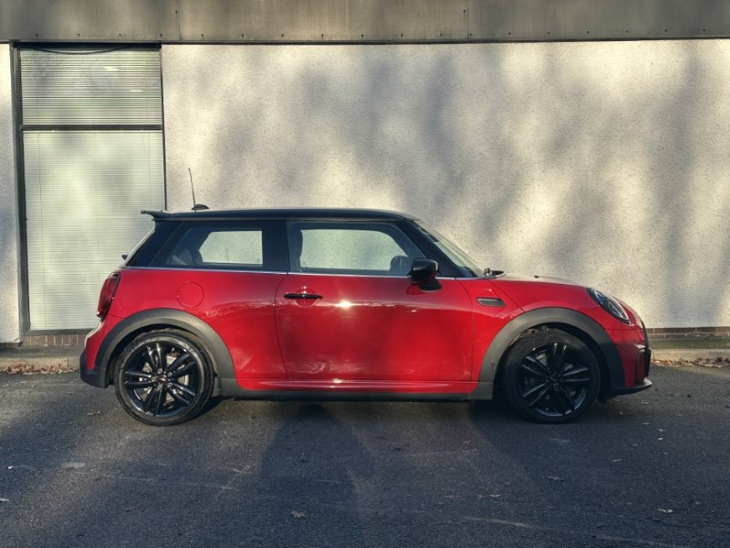 Used MINI Hatch 2023 for sale - 76982310: Photo 3