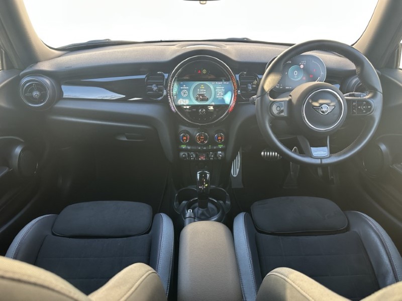 Used MINI Hatch 2023 for sale - 76982310: Photo 4