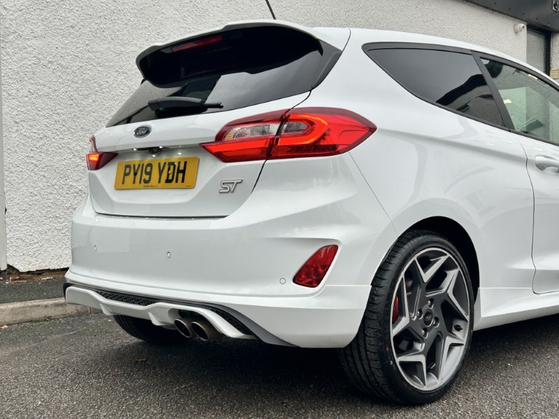 Used Ford Fiesta 2019 for sale - 76981840: Photo 36