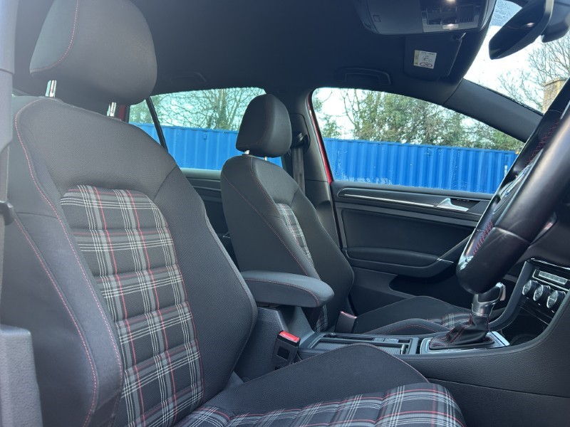 Used Volkswagen Golf 2018 for sale - 77248083: Photo 12