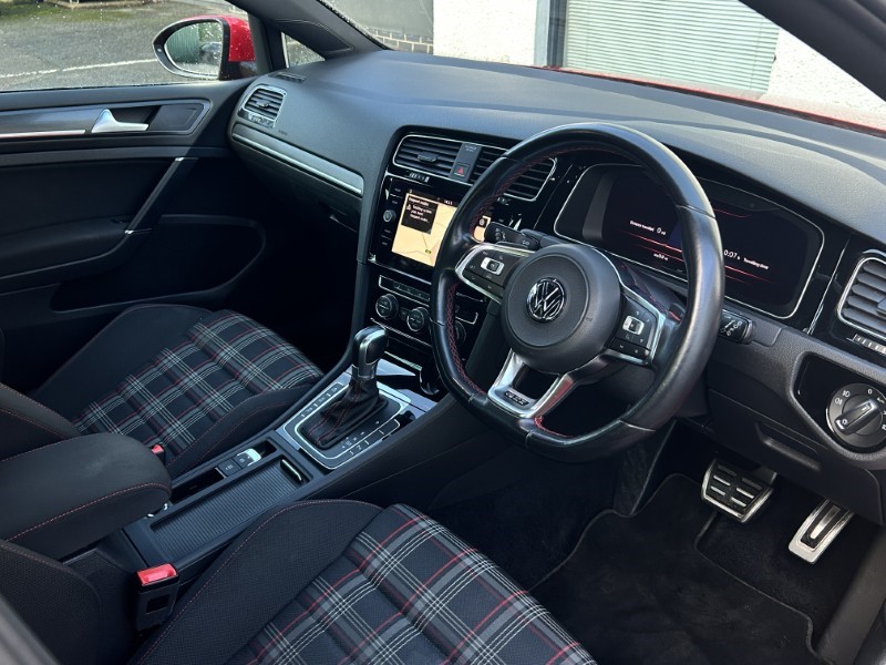 Used Volkswagen Golf 2018 for sale - 77248083: Photo 7