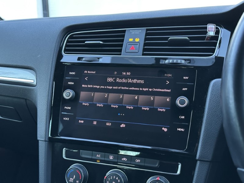 Used Volkswagen Golf 2018 for sale - 77319139: Photo 19