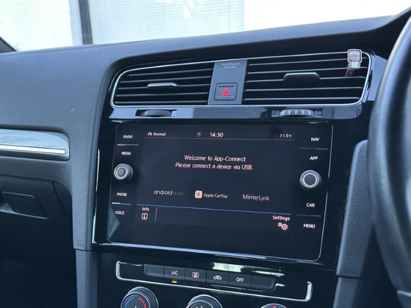 Used Volkswagen Golf 2018 for sale - 77319139: Photo 22