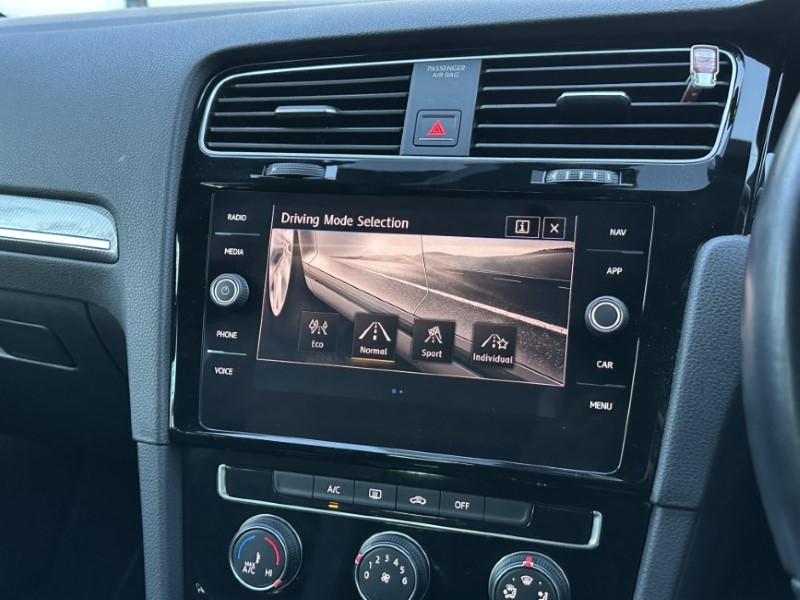 Used Volkswagen Golf 2018 for sale - 77319139: Photo 23