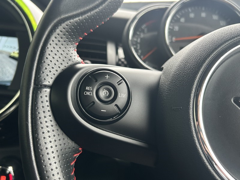 Used MINI Convertible 2020 for sale - 76981293: Photo 21