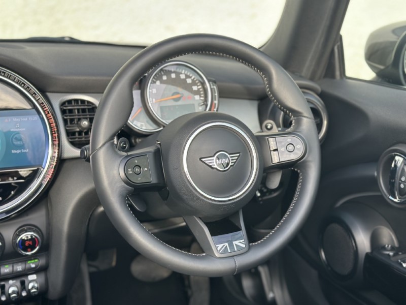 Used MINI Convertible 2022 for sale - 77742709: Photo 5