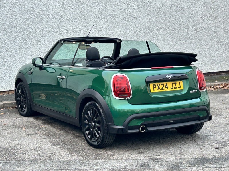 Used MINI Convertible 2024 for sale - 76982186: Photo 2
