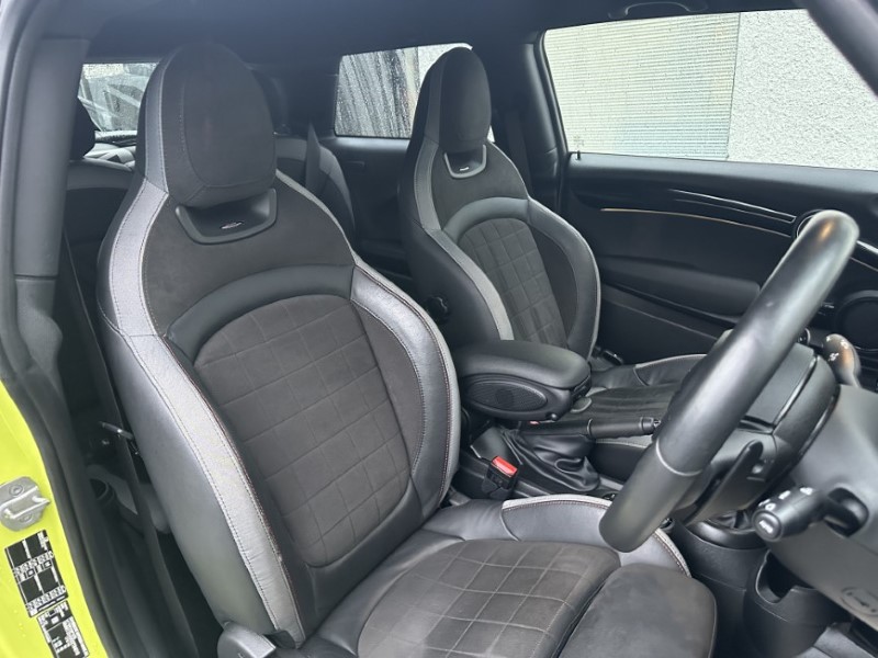 Used MINI Hatch 2022 for sale - 76982455: Photo 11