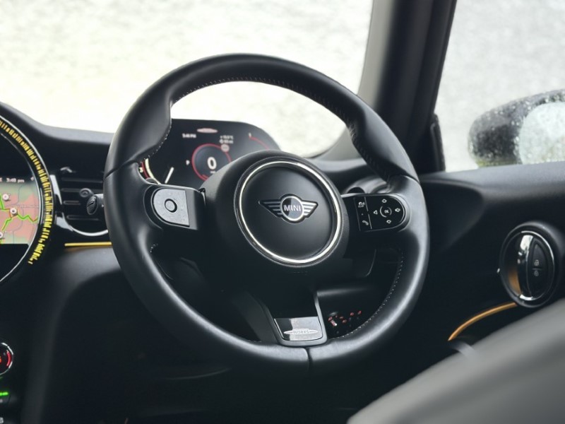 Used MINI Hatch 2022 for sale - 76982455: Photo 5