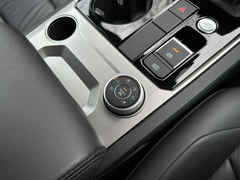 Used Volkswagen Touareg 2019 for sale - 77137795: Photo 33