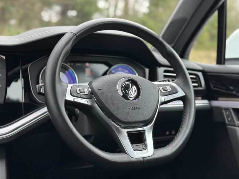 Used Volkswagen Touareg 2019 for sale - 77137795: Photo 6