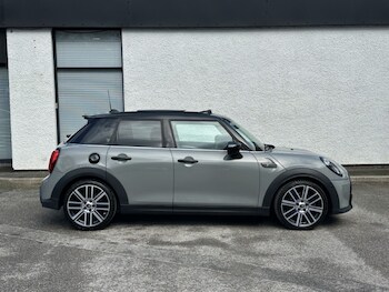 Used MINI Hatch 2022 for sale - 78014729: Photo