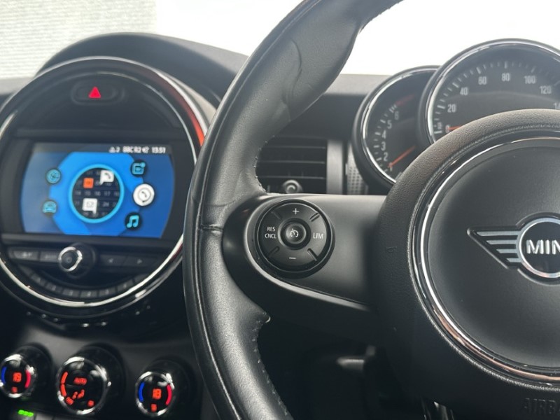 Used MINI Convertible 2020 for sale - 76981306: Photo 23