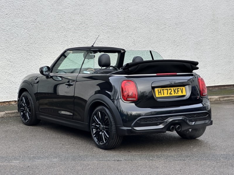 Used MINI Convertible 2023 for sale - 77137812: Photo 2