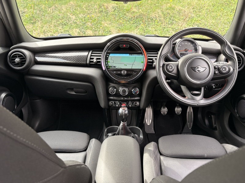 Used MINI Hatch 2018 for sale - 78176000: Photo 5