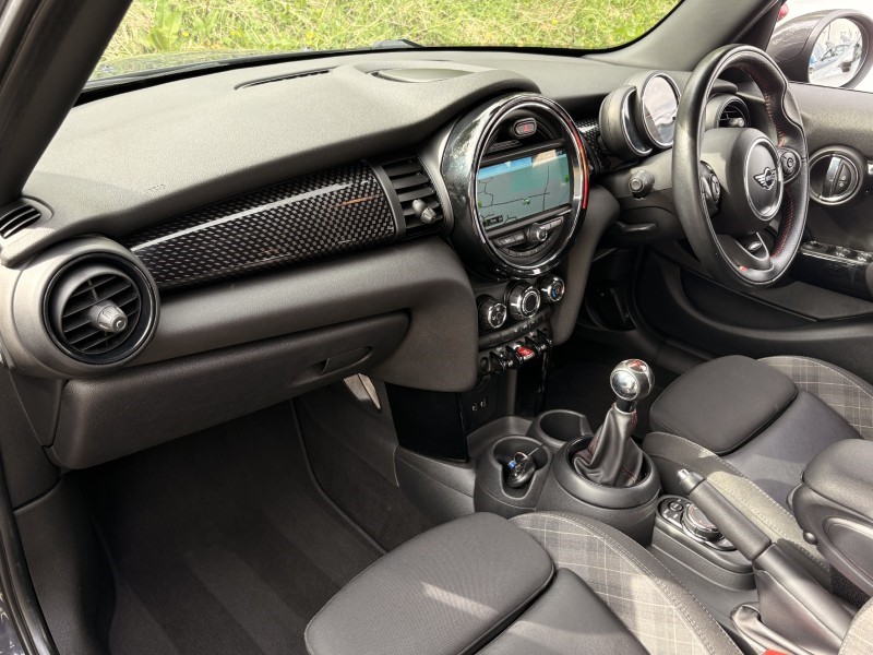 Used MINI Hatch 2018 for sale - 78176000: Photo 8