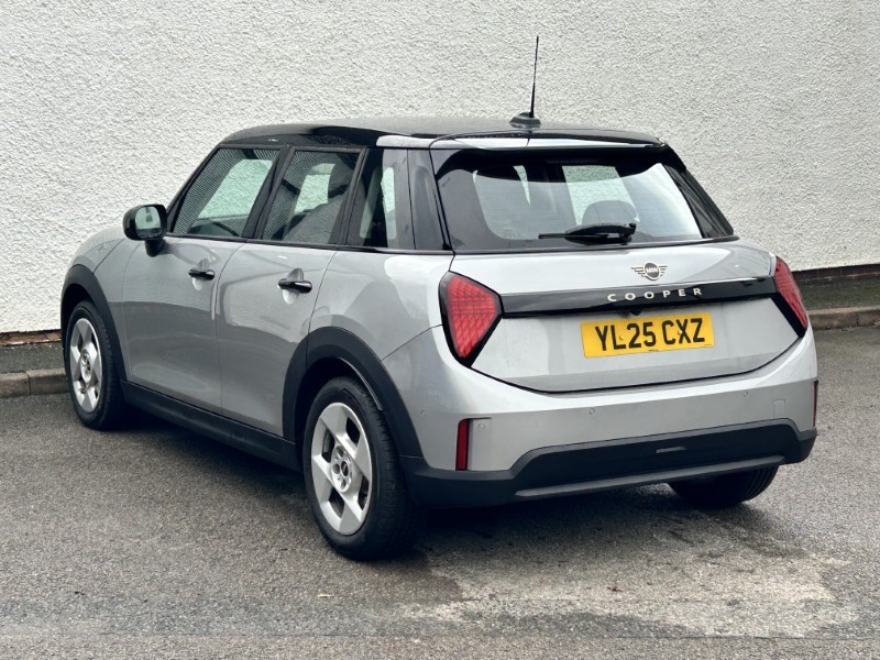 Used MINI Cooper 2025 for sale - 77435218: Photo 2