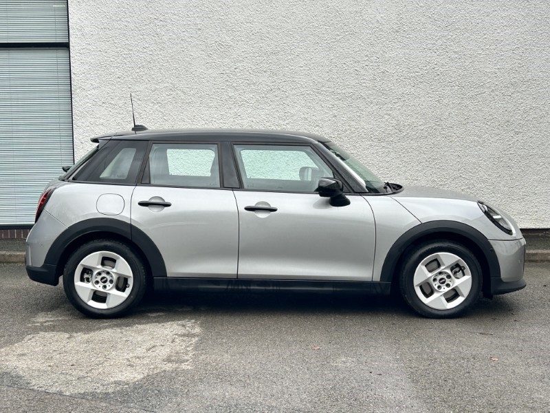 Used MINI Cooper 2025 for sale - 77435218: Photo 3