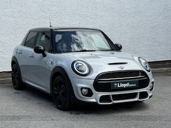 Used MINI Hatch 2019 for sale - 79087912: Photo