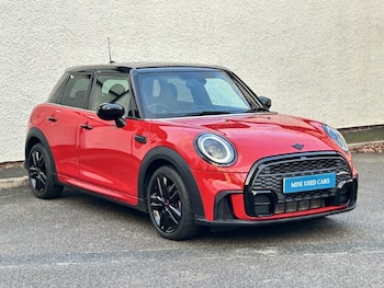 Used MINI Hatch 2022 for sale - 76982055: Photo