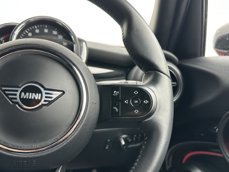 Used MINI Hatch 2022 for sale - 76982055: Photo 27