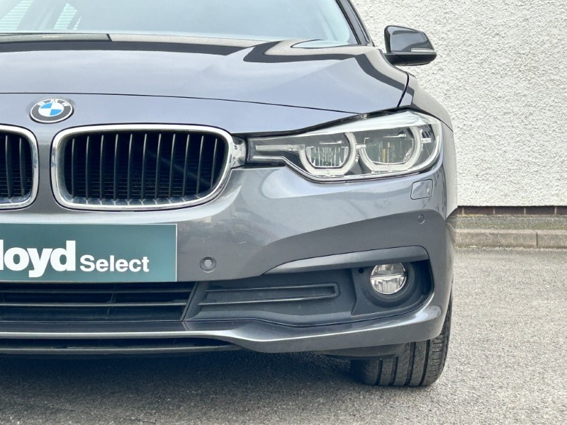 Used BMW 3 Series 2018 for sale - 77431283: Photo 38