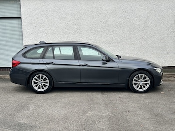 Used BMW 3 Series 2018 for sale - 77431283: Photo