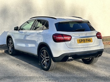 Used Mercedes-Benz GLA 2019 for sale - 76982276: Photo