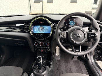 Used MINI Hatch 2023 for sale - 79150231: Photo