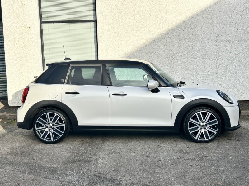 Used MINI Hatch 2024 for sale - 76980834: Photo 3