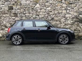 Used MINI Hatch 2023 for sale - 78370591: Photo