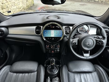 Used MINI Hatch 2023 for sale - 78370591: Photo