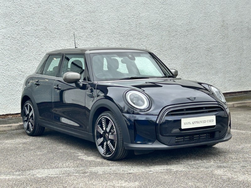 Used MINI Hatch 2024 for sale - 78014739: Photo 1
