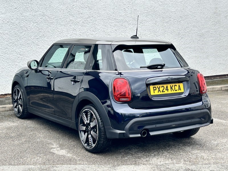 Used MINI Hatch 2024 for sale - 78014739: Photo 2