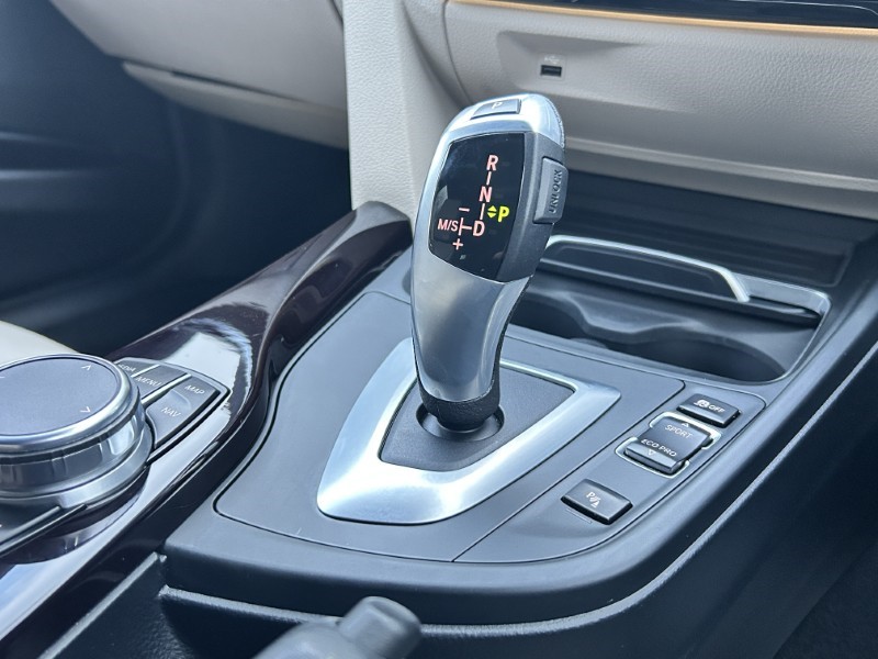 Used BMW 3 Series 2018 for sale - 76982018: Photo 11