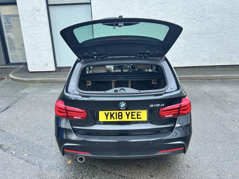 Used BMW 3 Series 2018 for sale - 76982018: Photo 32