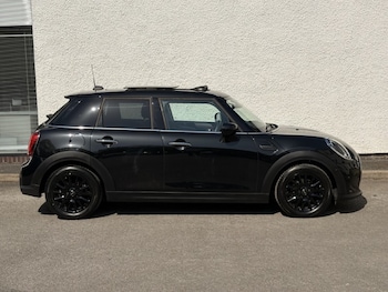 Used MINI Hatch 2023 for sale - 78708824: Photo