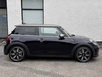 Used MINI Hatch 2023 for sale - 79842002: Photo