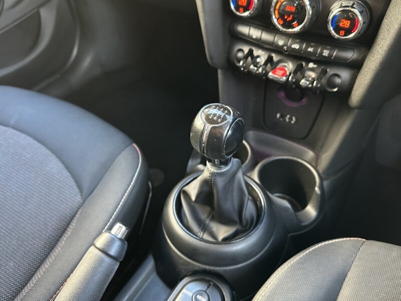 Used MINI Hatch 2018 for sale - 78028111: Photo 11