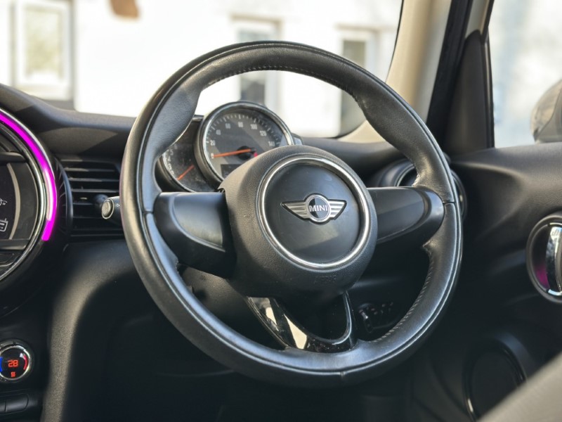 Used MINI Hatch 2018 for sale - 78028111: Photo 6