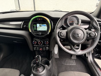 Used MINI Hatch 2020 for sale - 79357198: Photo