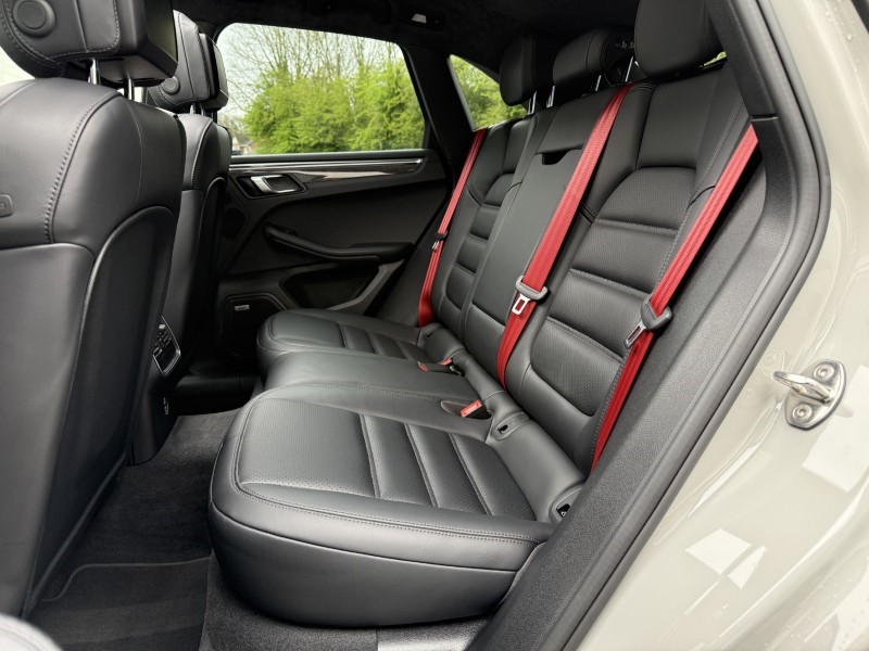 Used Porsche Macan 2019 for sale - 78179984: Photo 13