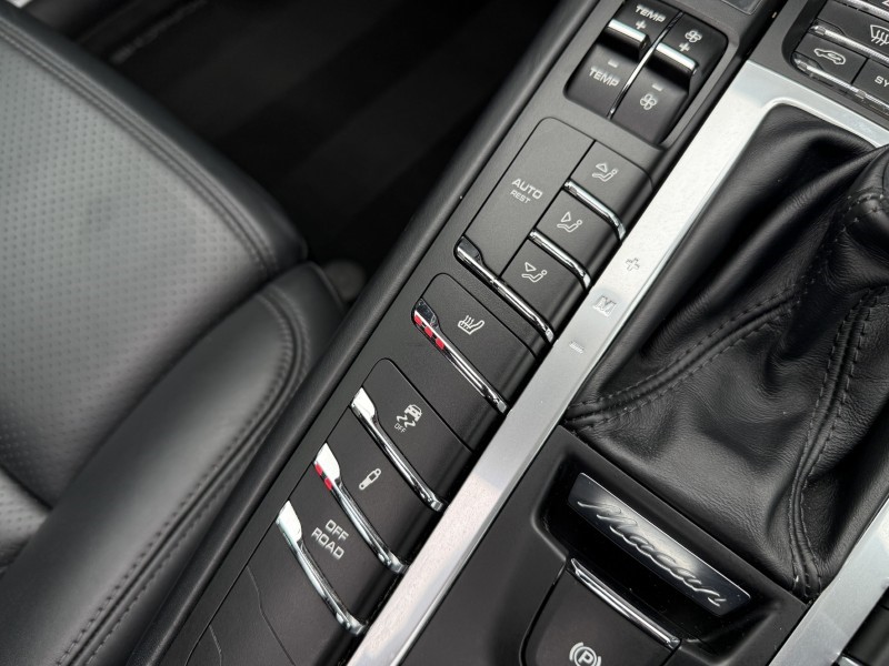 Used Porsche Macan 2019 for sale - 78179984: Photo 33